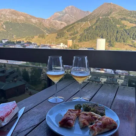 شقة Monolocale Vista Pista Con Terrazza E Garage سيستريير