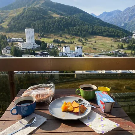 شقة Monolocale Vista Pista Con Terrazza E Garage سيستريير