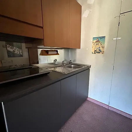 شقة Monolocale Vista Pista Con Terrazza E Garage سيستريير